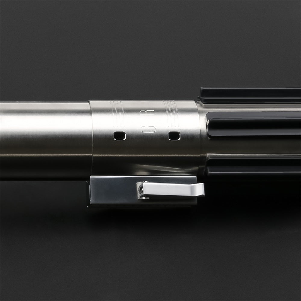 TXQ - Luke EP7 Replica Series Lightsaber