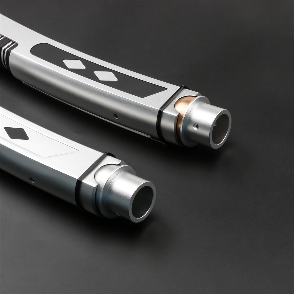 TXQ - Ahsoka Tano (Rebels) Replica Series Lightsaber Budle